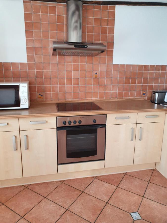Ferienhaus Schmitt Beltheim ภายนอก รูปภาพ